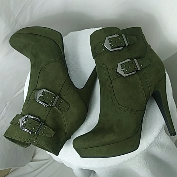 G by Guess Shoes - G By Guess Ankle Boots Size : 8 M  NWOT